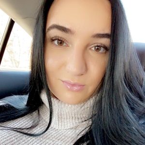 Meet your Posher, Sophia